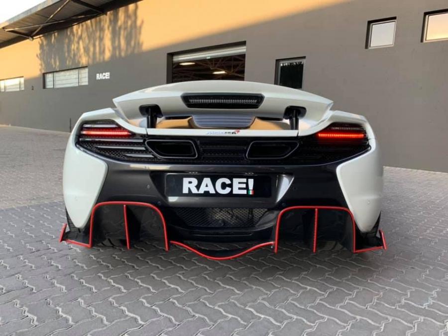  McLaren 650S Spyder by RACE! 2019 года  (фото 8 из 15)